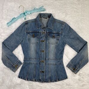 Women's Fitted Blue Denim Jacket